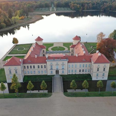 LoggiaHaus am Schloss, Schloss- und Seeblick Rheinsberg Exterior foto