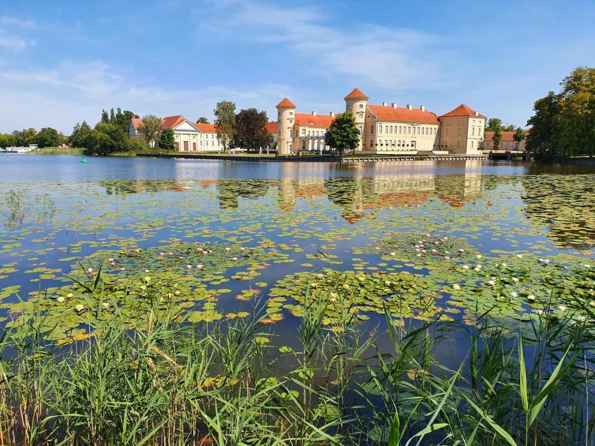 LoggiaHaus am Schloss, Schloss- und Seeblick Rheinsberg Exterior foto